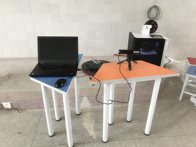 洋明達(dá)教育級3D打印機走進(jìn)貴州某高級中學(xué)(圖3) 洋明達(dá)教育級3D打印機走進(jìn)貴州某高級中學(xué)(圖3)